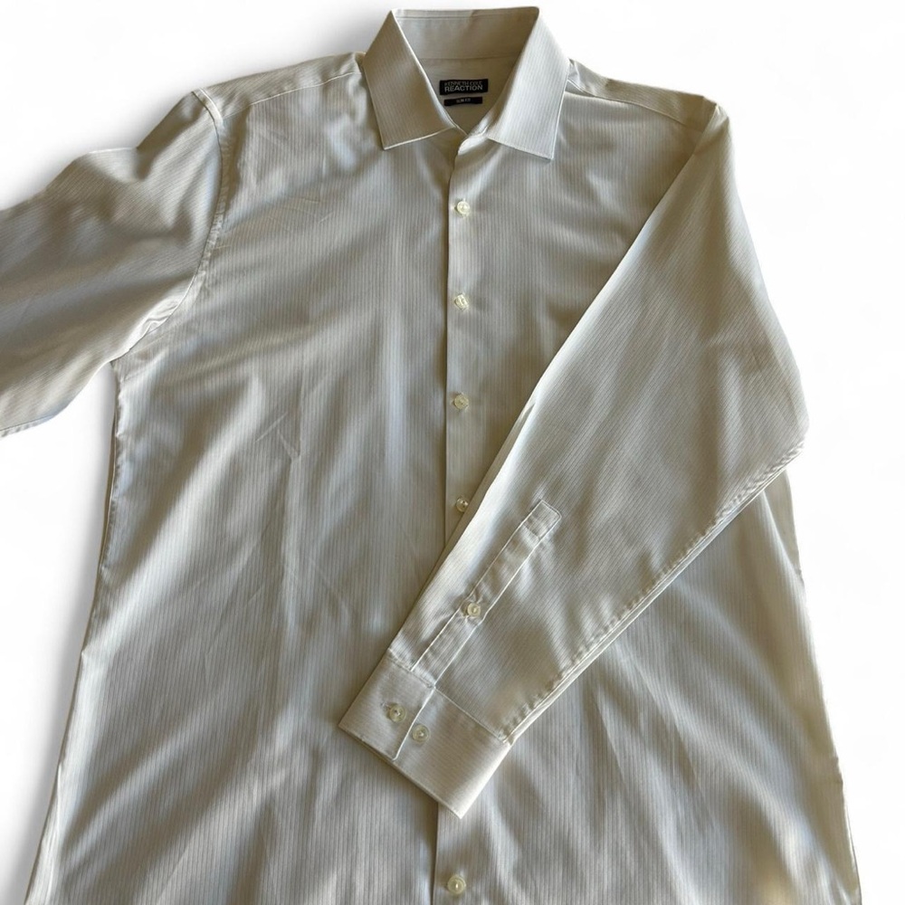 Kenneth Cole reaction button up